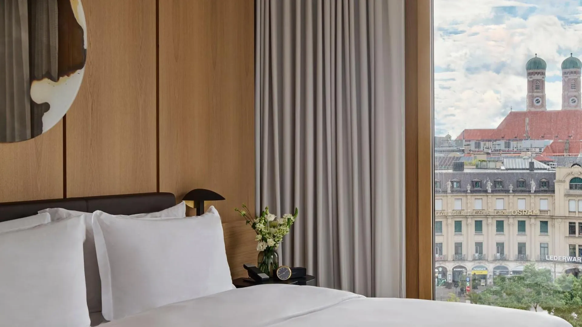 ***** ホテル Koenigshof, A Luxury Collection Hotel, ミュンヘン ドイツ